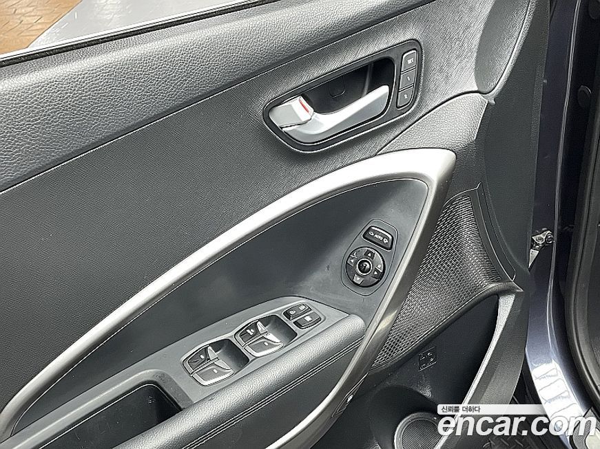 Hyundai Santafe 2016