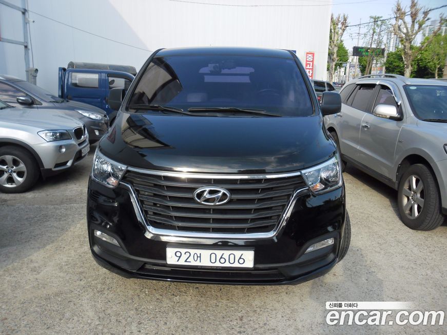 Hyundai Starex 2018