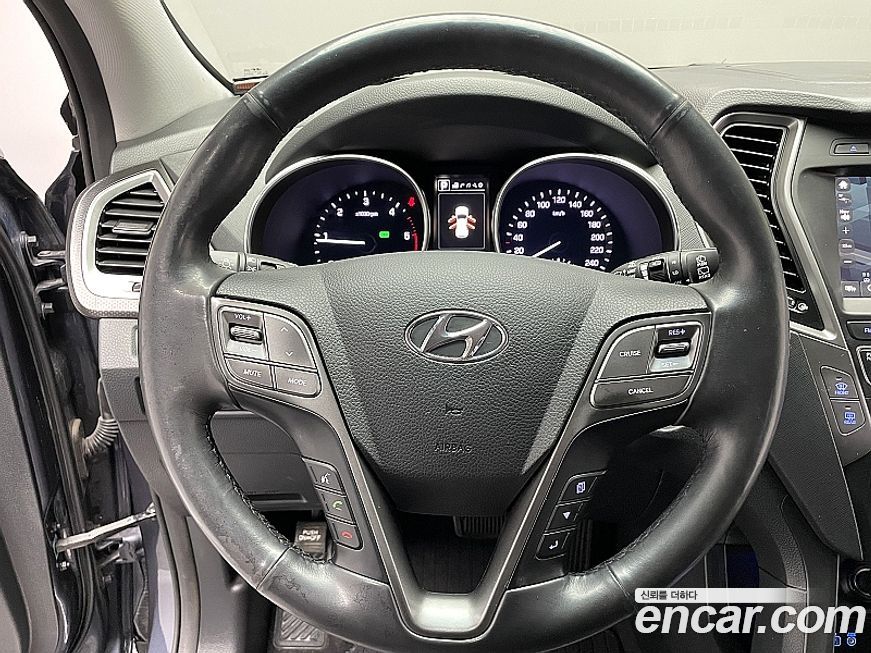 Hyundai Santafe 2016