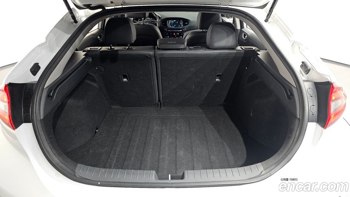 Hyundai Ioniq 2019