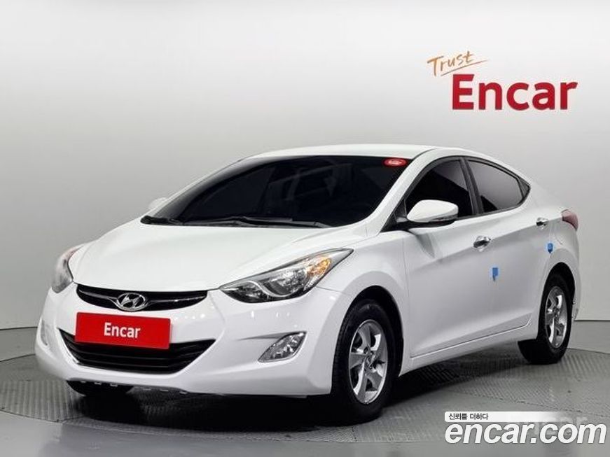 Hyundai AVANTE 2013