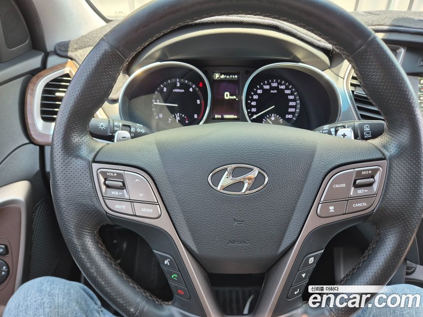 Hyundai Santafe 2017