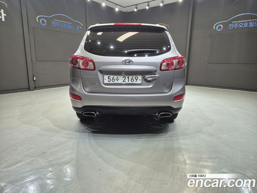 Hyundai Santafe 2011