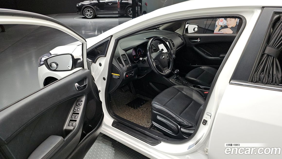 Kia K3 2013