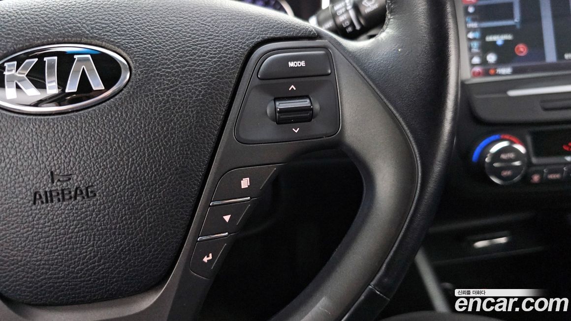 Kia K3 2013