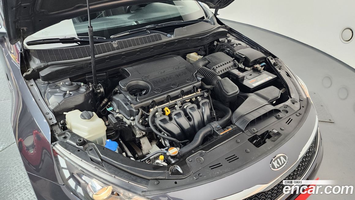 Kia K5 2011