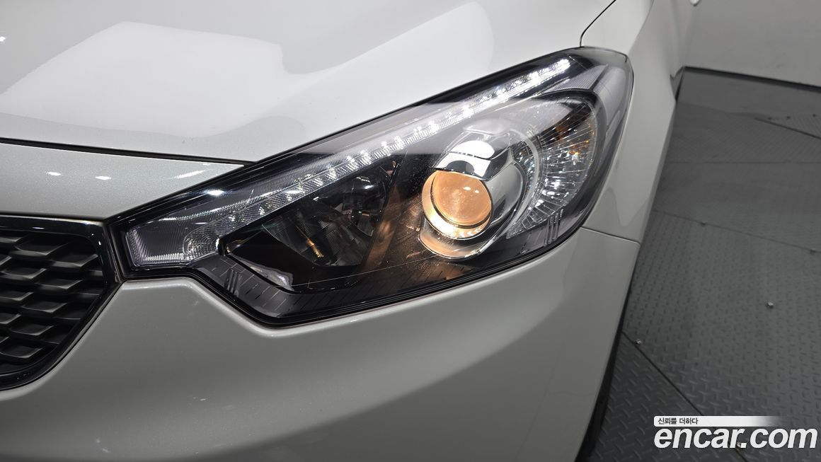 Kia K3 2013