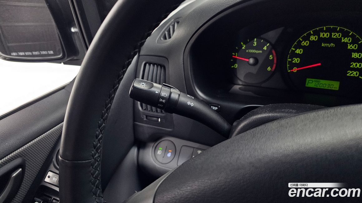 Hyundai Starex 2012