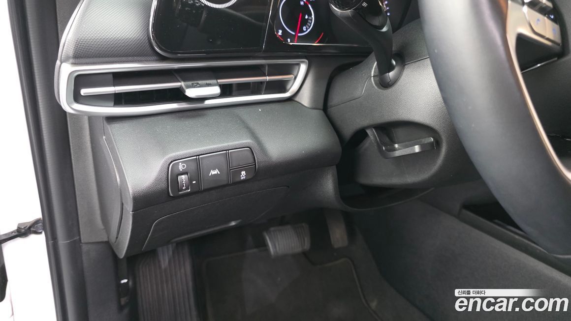 Hyundai AVANTE 2023