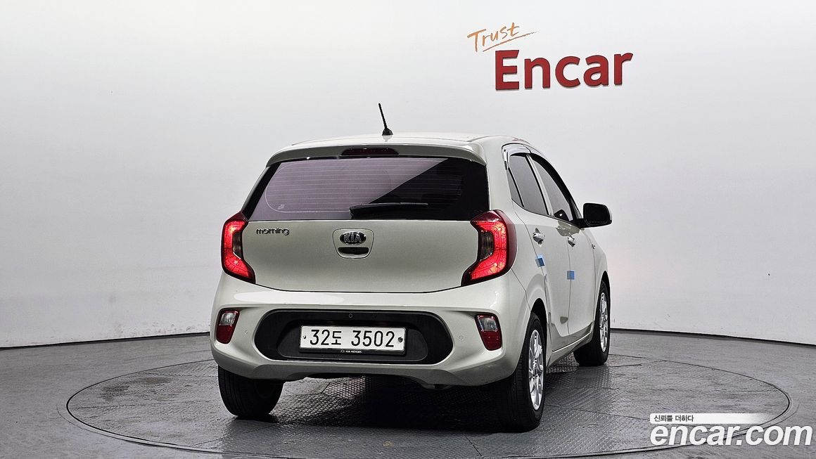 Kia morning 2018