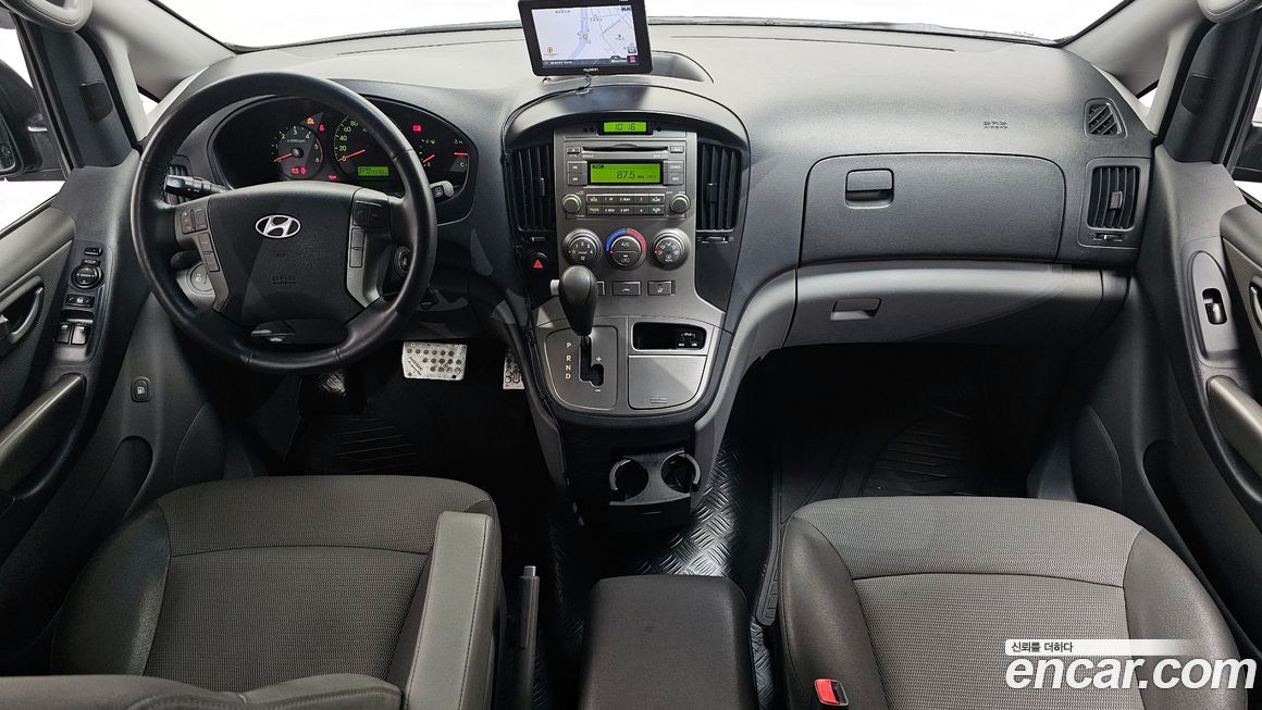 Hyundai Starex 2012