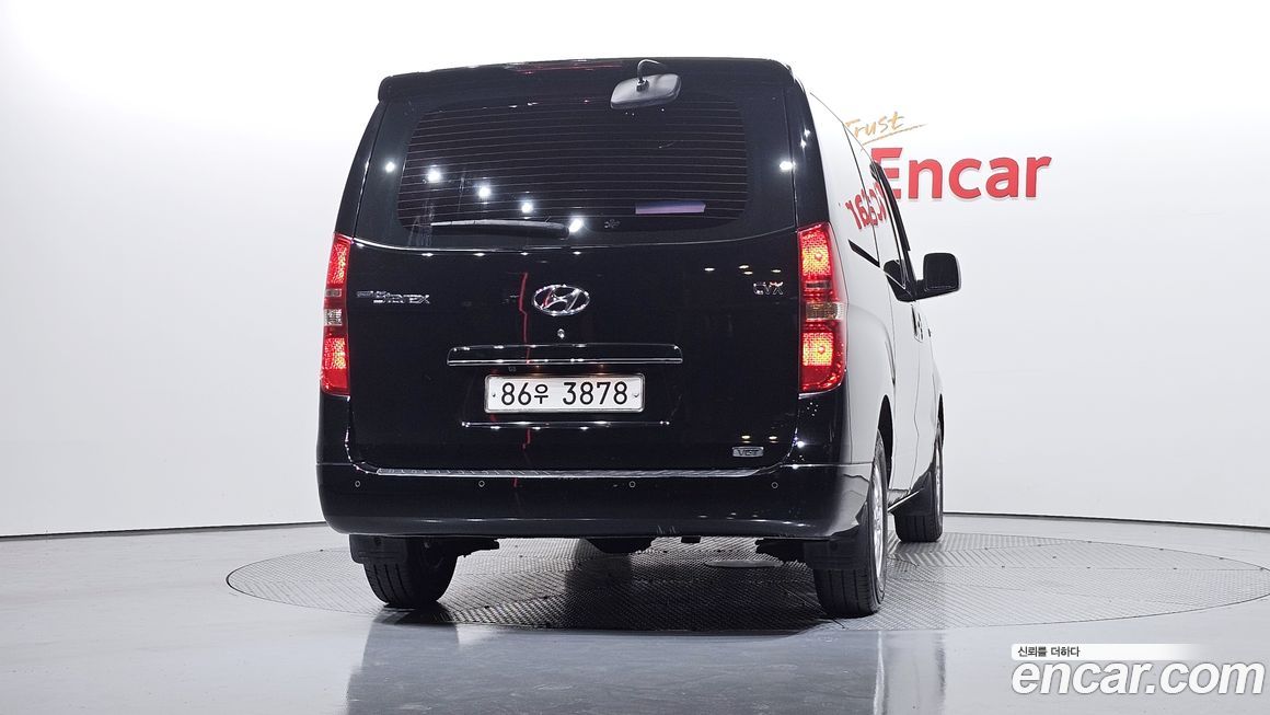 Hyundai Starex 2012