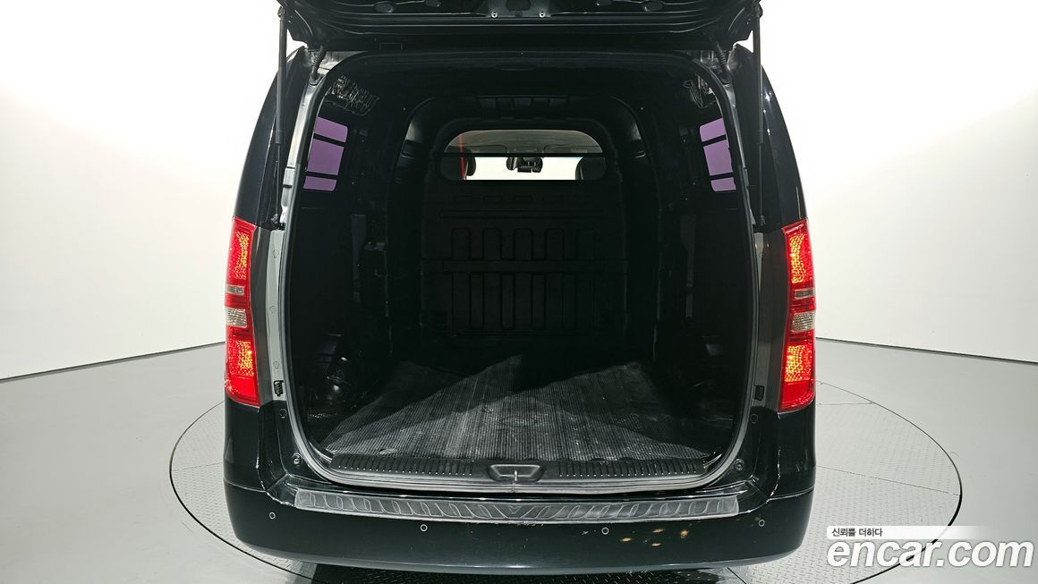 Hyundai Starex 2012