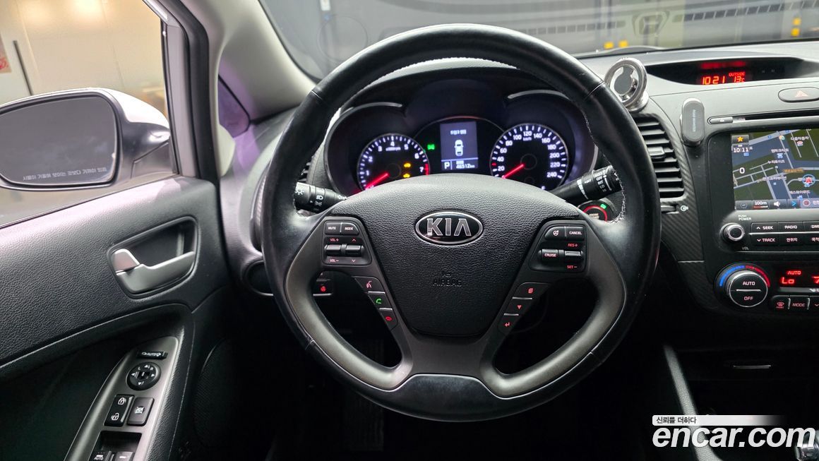 Kia K3 2015