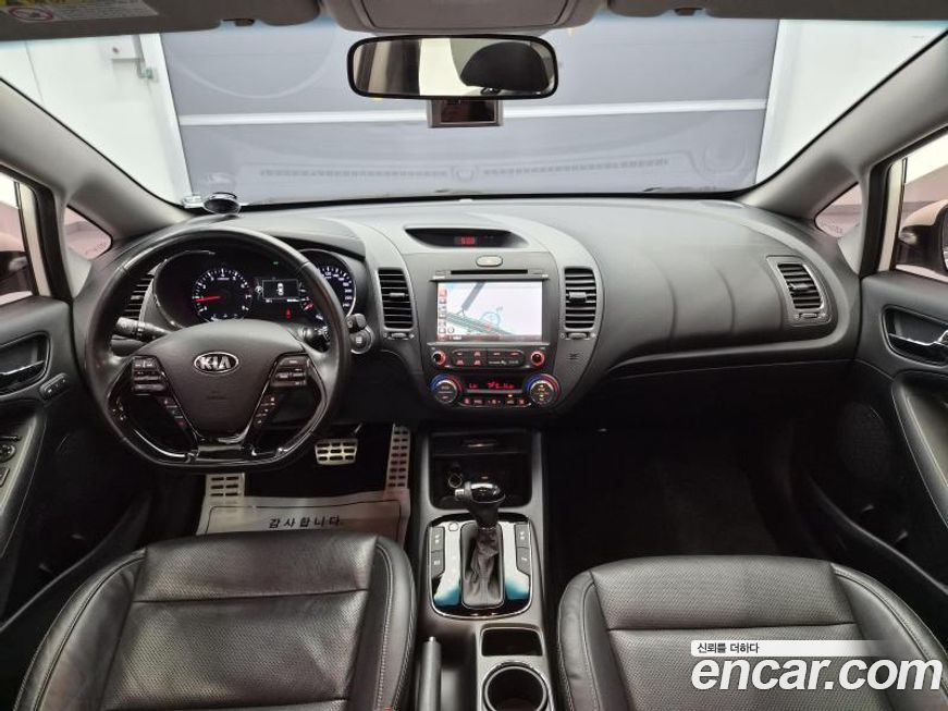Kia K3 2016