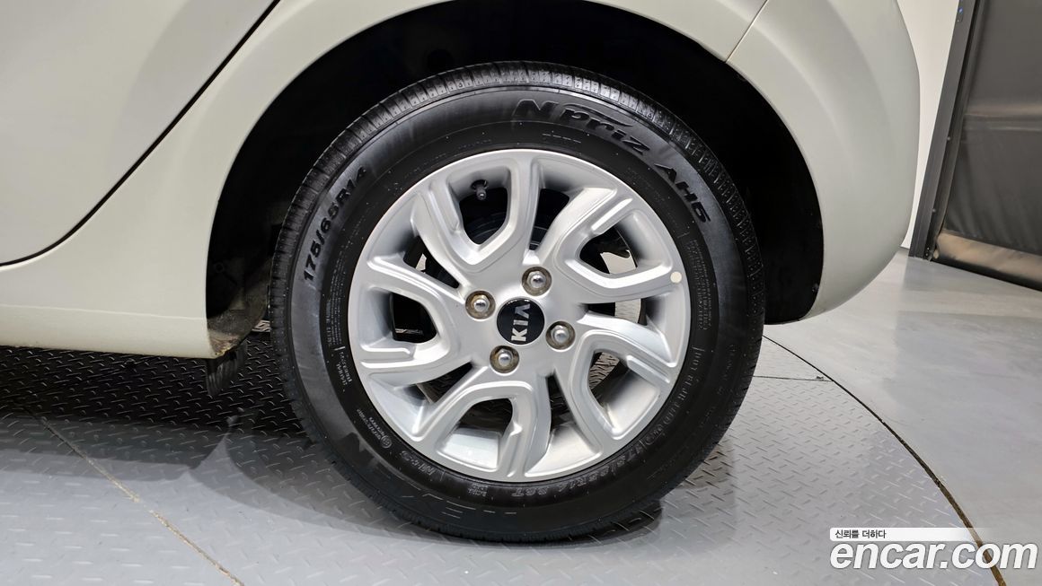 Kia morning 2019