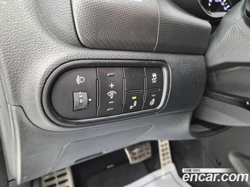 Kia K3 2016