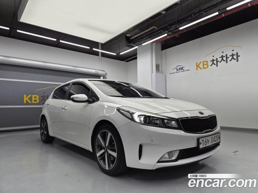 Kia K3 2016