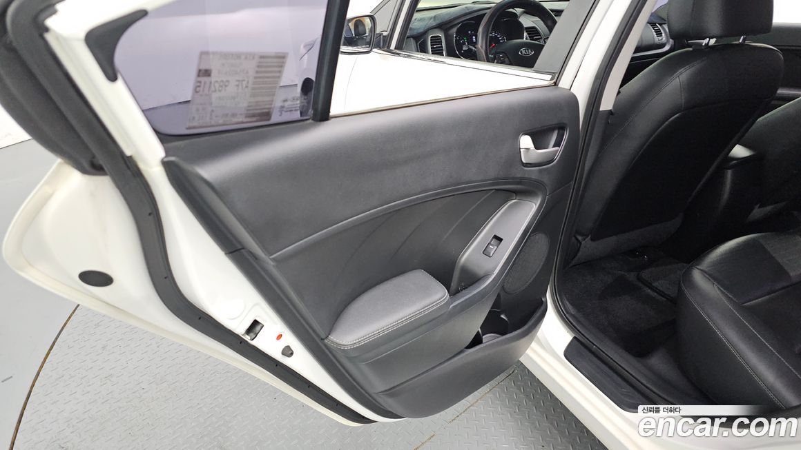 Kia K3 2018