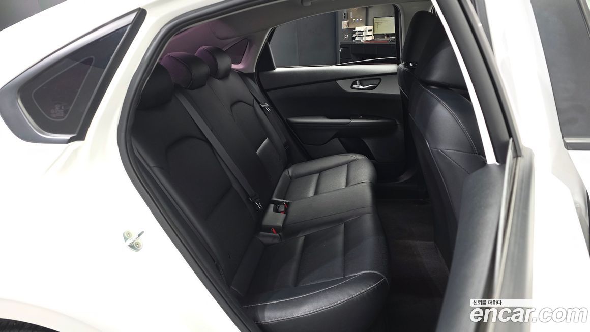 Kia K3 2021