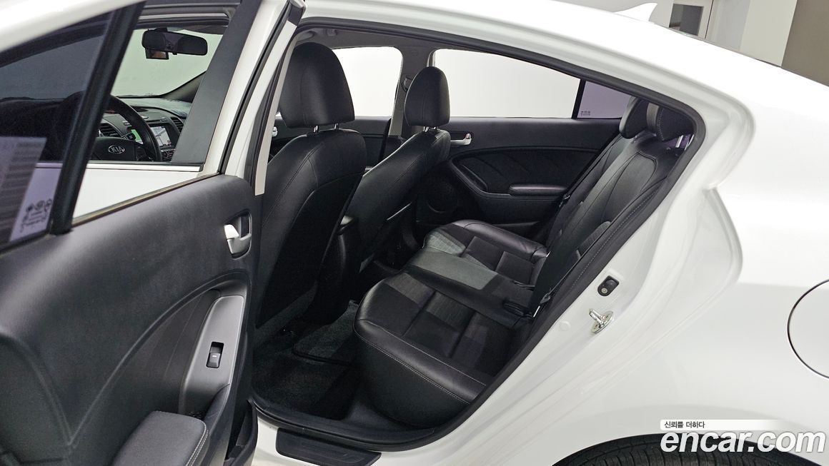 Kia K3 2018