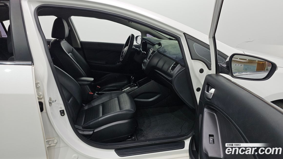 Kia K3 2018