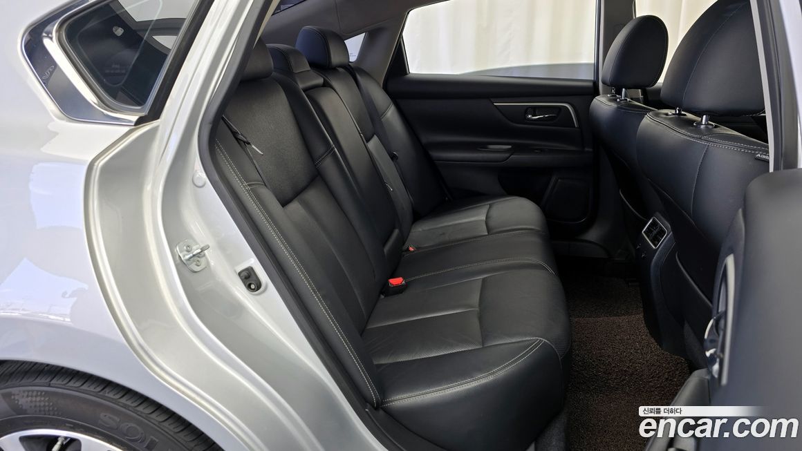 Nissan Altima 2017