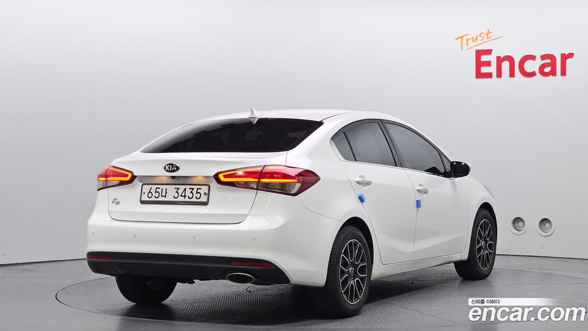 Kia K3 2018