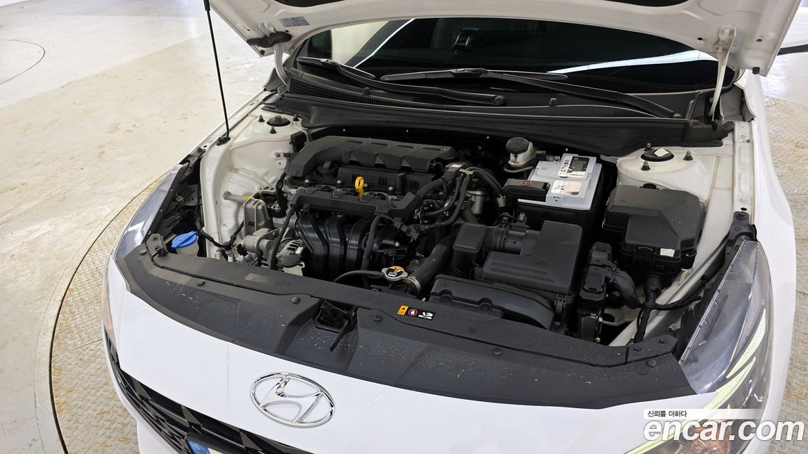 Hyundai AVANTE 2023