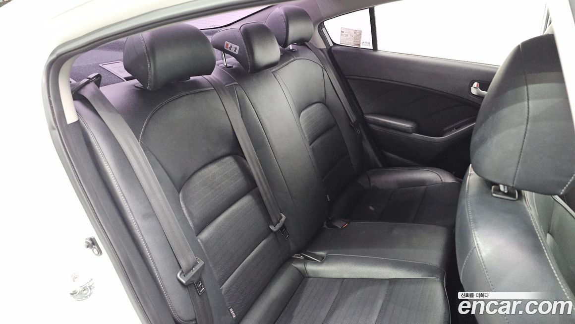 Kia K3 2018