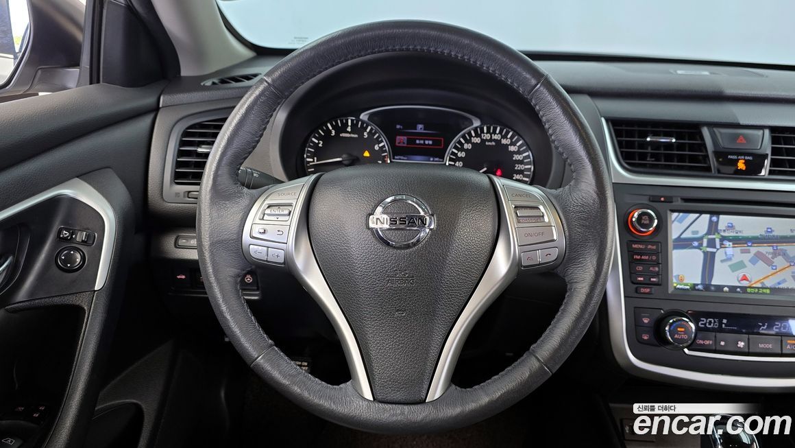 Nissan Altima 2017