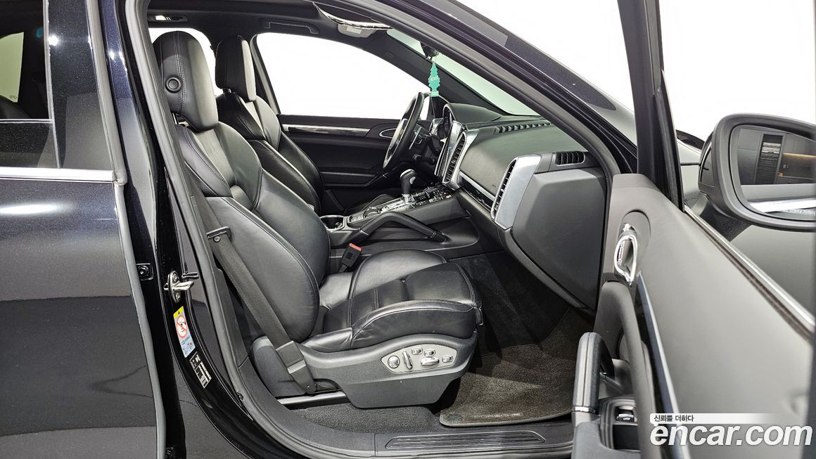Porsche Cayenne 2012