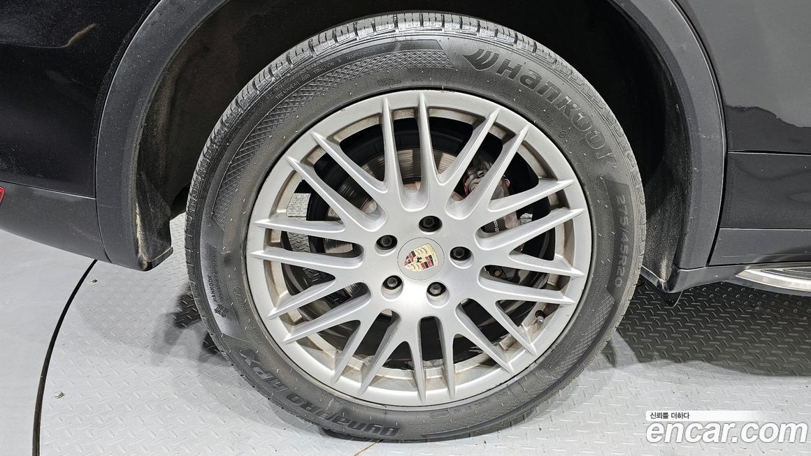 Porsche Cayenne 2012