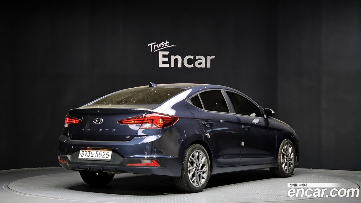 Hyundai AVANTE 2020