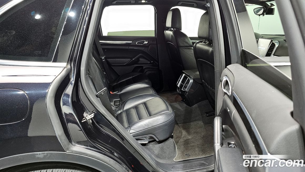 Porsche Cayenne 2012