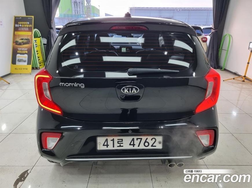 Kia morning 2018