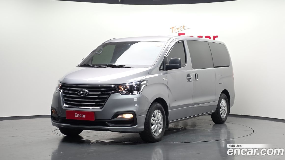 Hyundai Starex 2021