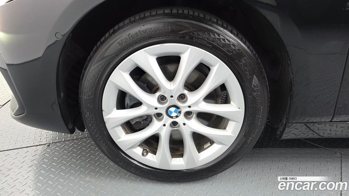 BMW 2-Series 2019