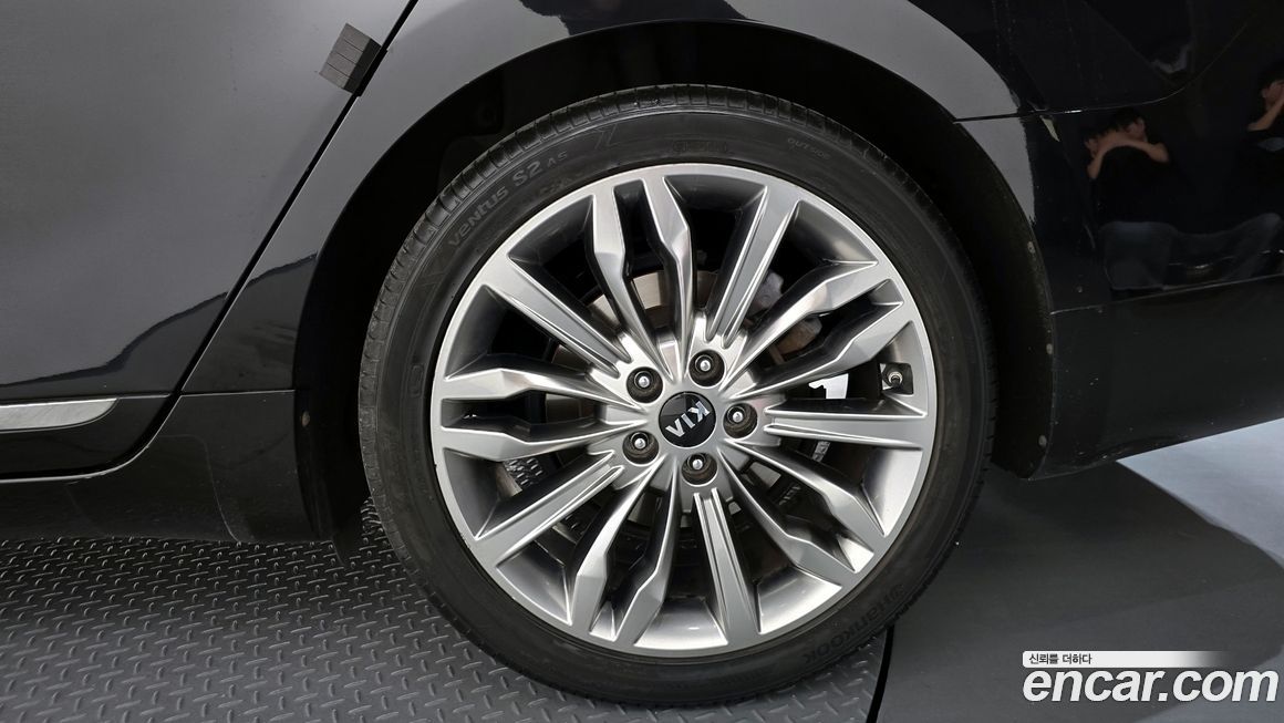 Kia K7 2020