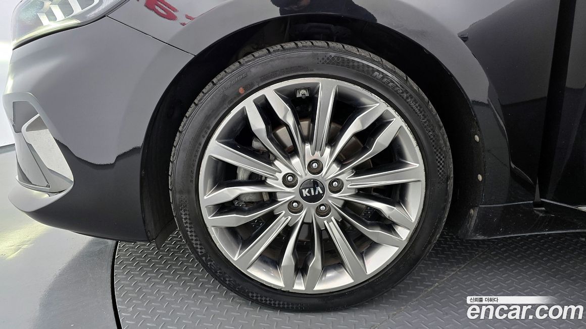 Kia K7 2020