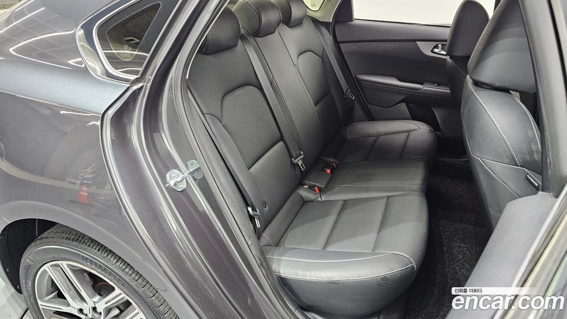 Kia K3 2021