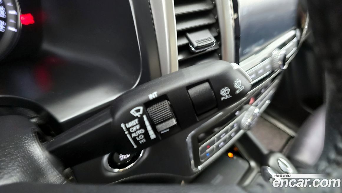 KG_Mobility_Ssangyong Rexton 2019