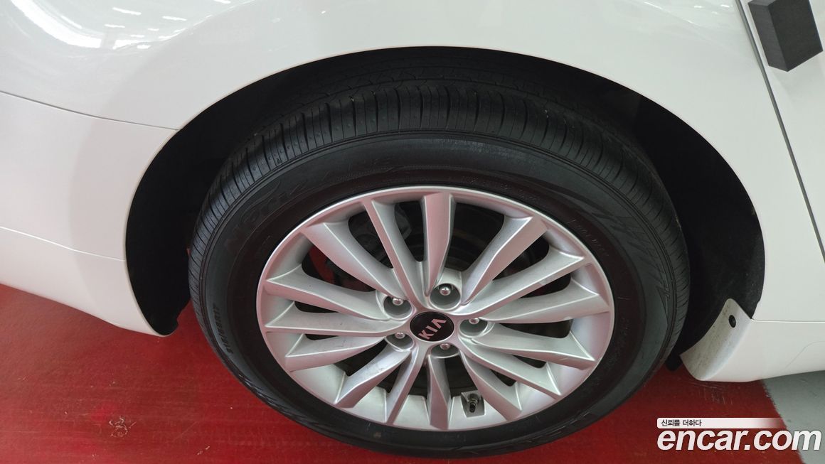 Kia K7 2020