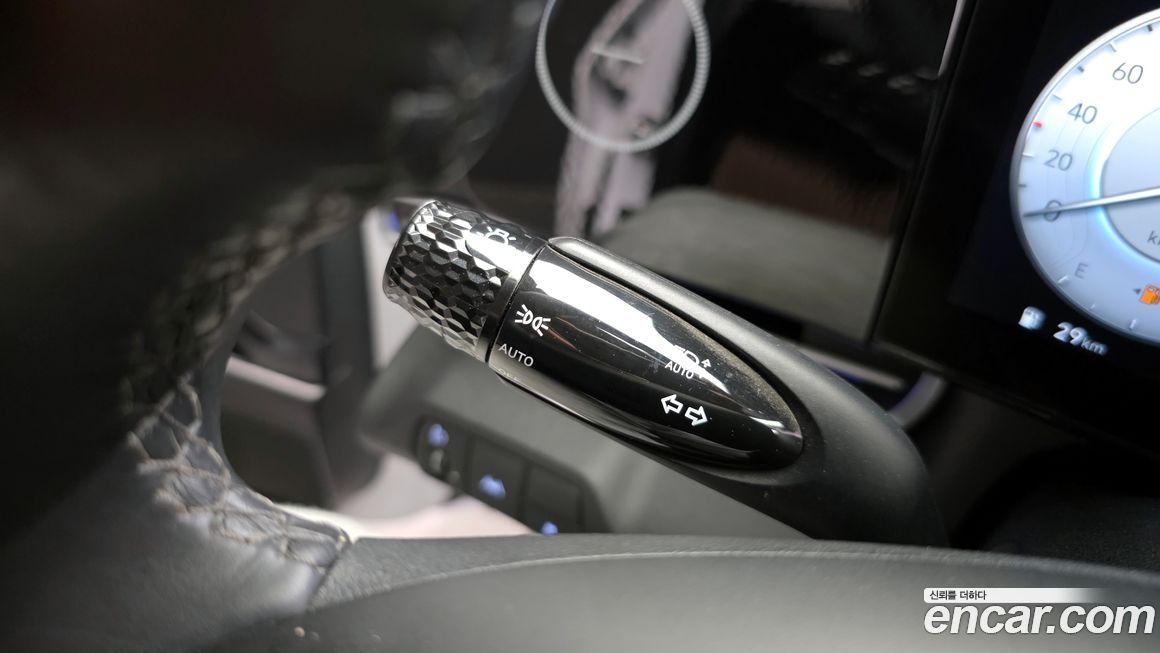 Hyundai AVANTE 2023