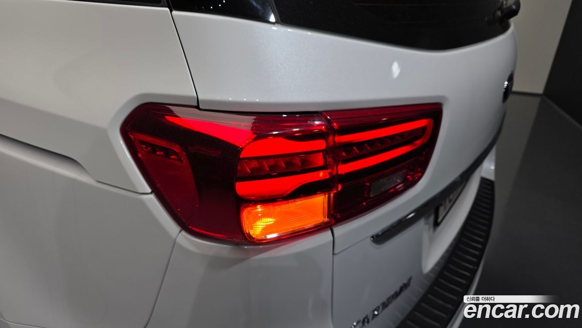 Kia Canival 2020