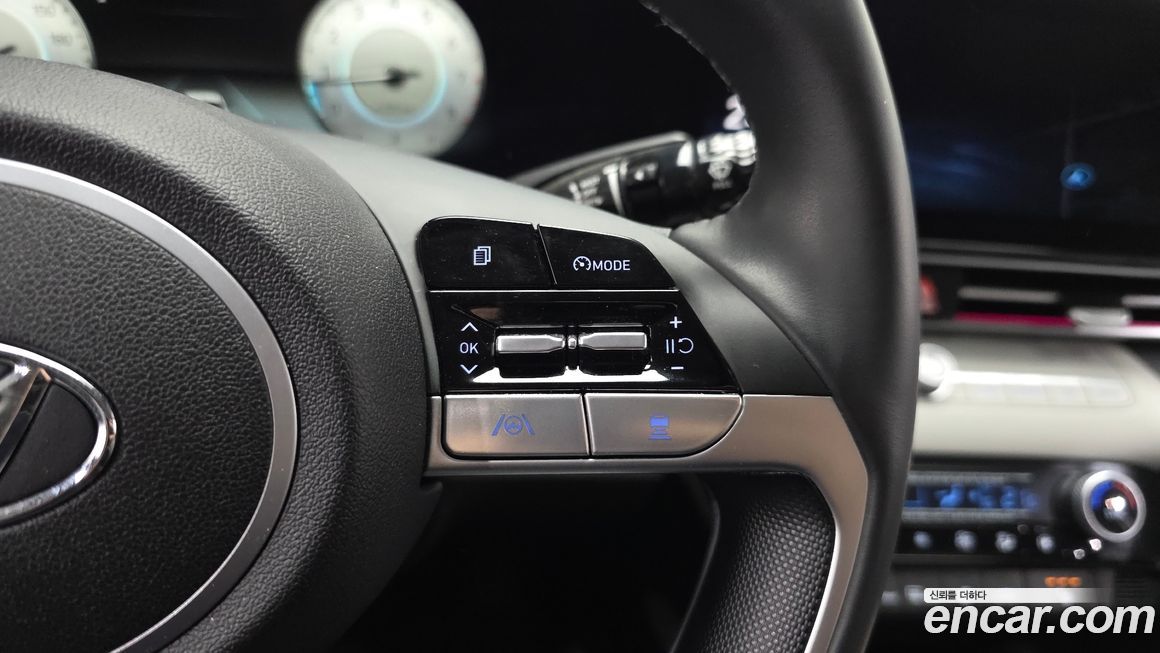 Hyundai AVANTE 2021