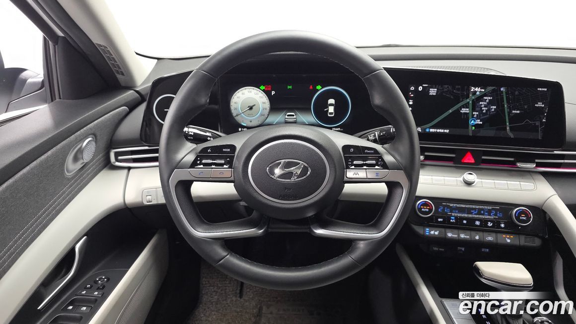 Hyundai AVANTE 2021