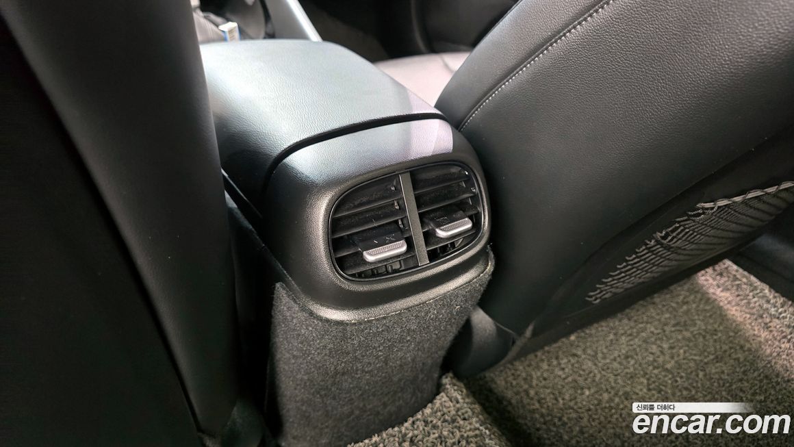 Hyundai AVANTE 2021