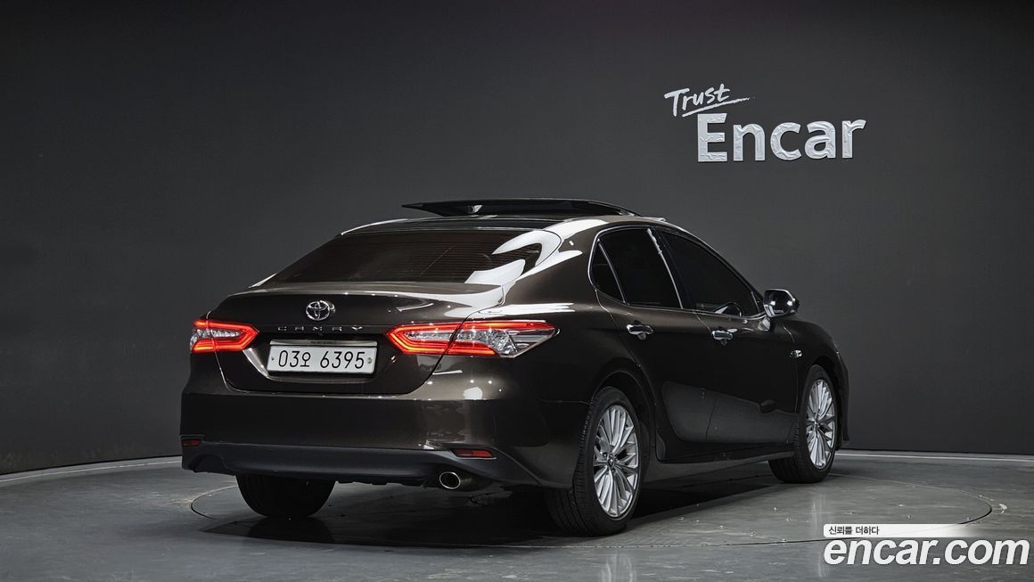 Toyota Camry 2018