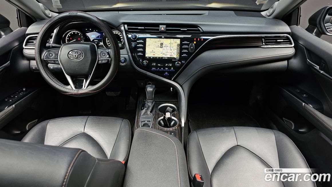 Toyota Camry 2018